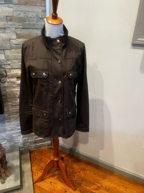 Classic Women's Field Jacket - brown